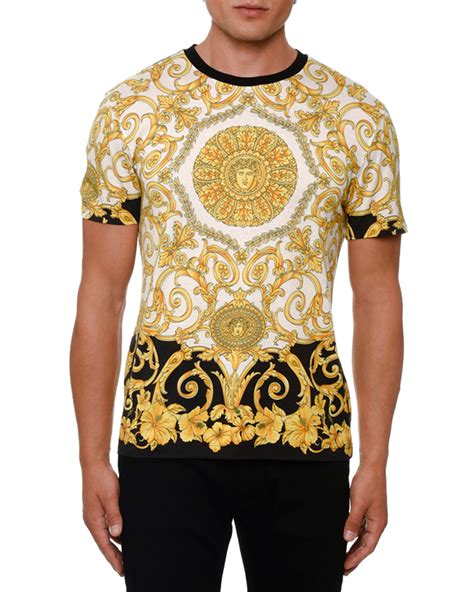 t-shirt versace precio|shirts that look like Versace.